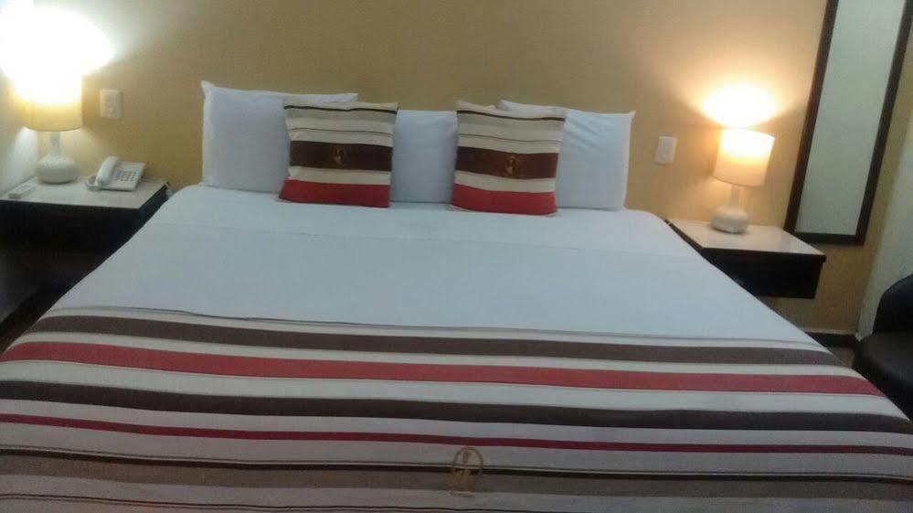 Madero Suites Coatzacoalcos Extérieur photo