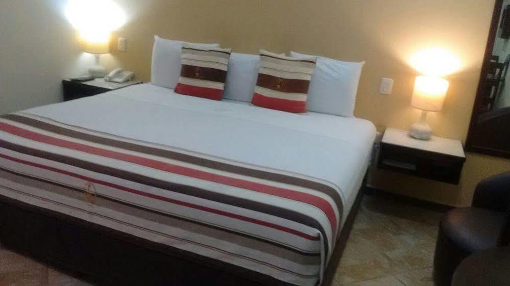 Madero Suites Coatzacoalcos Extérieur photo